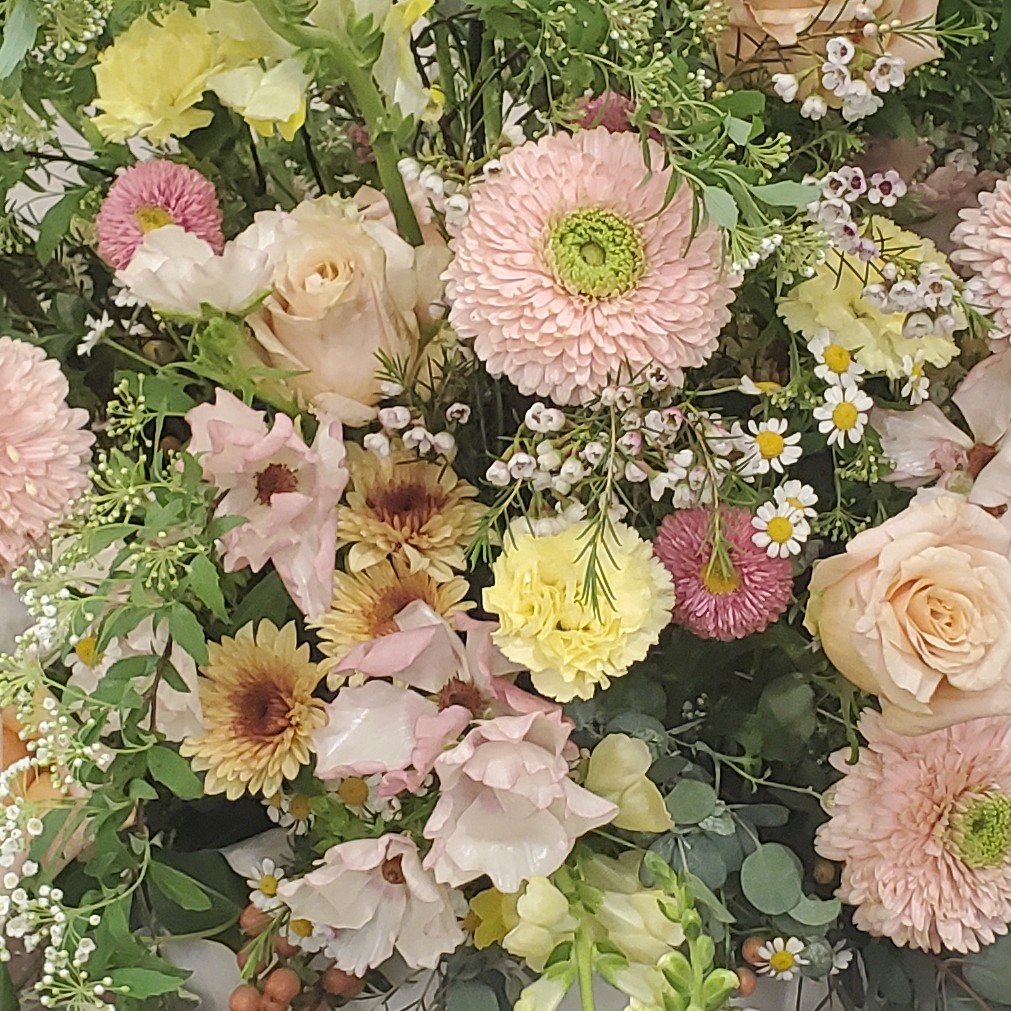Floral arrangement